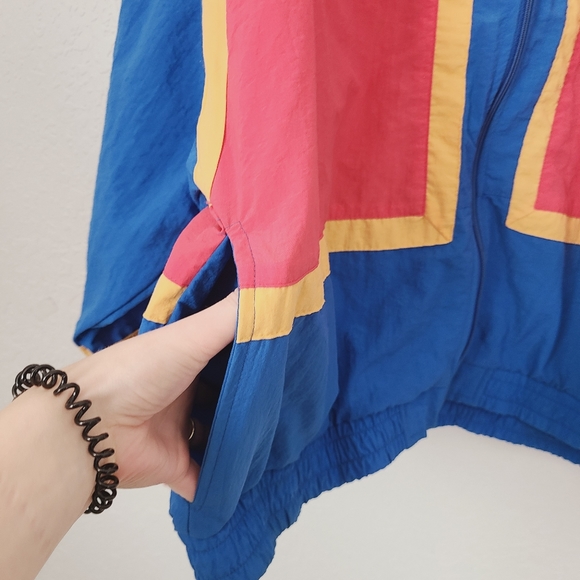 80-90s Vintage Bold Color Block Windbreaker Jacket - Picture 4 of 10